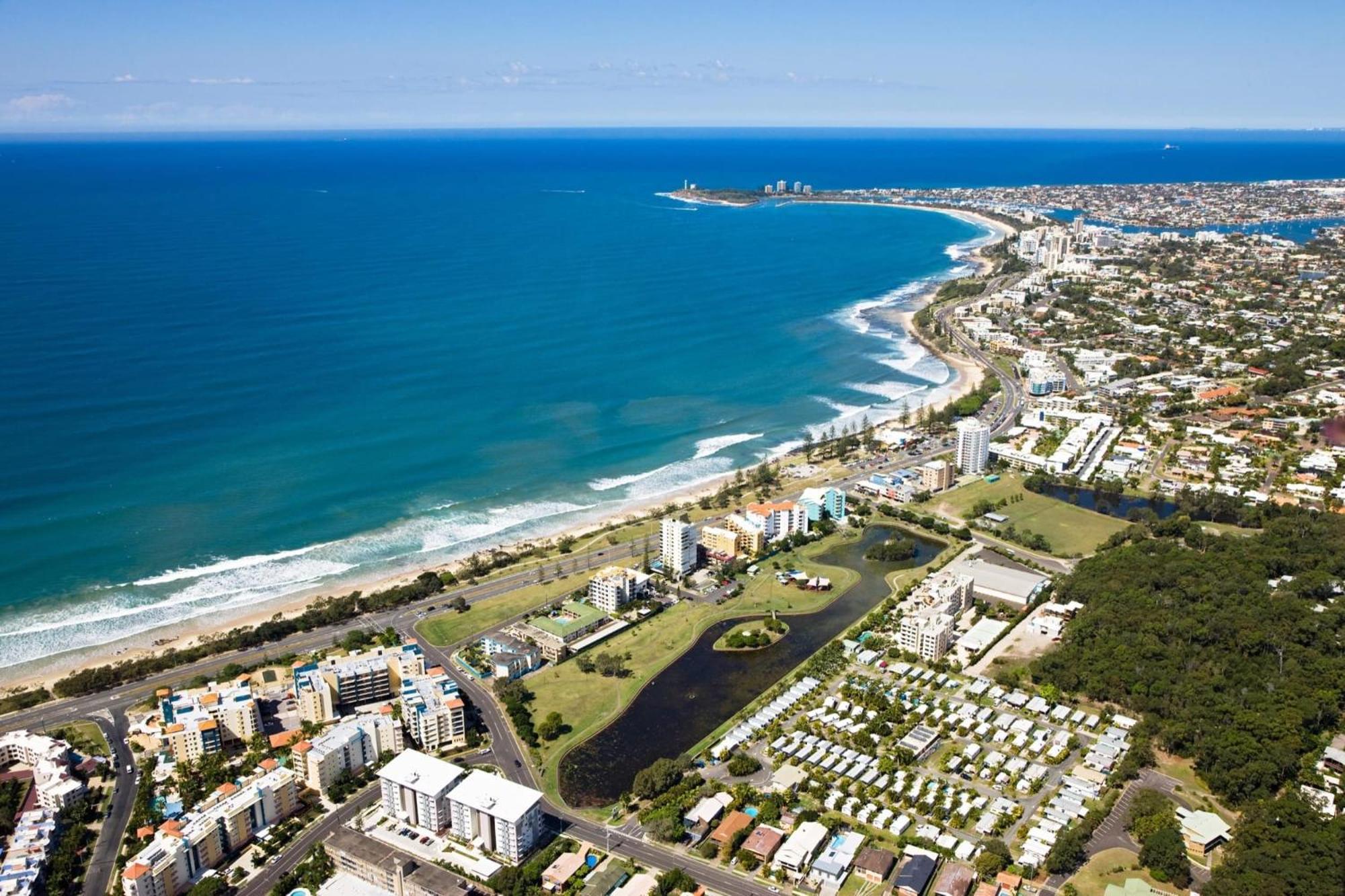 Ocean Vista On Alex Aparthotel Alexandra Headland Exterior photo