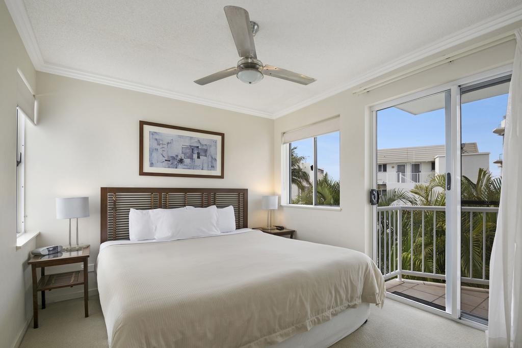 Ocean Vista On Alex Aparthotel Alexandra Headland Exterior photo